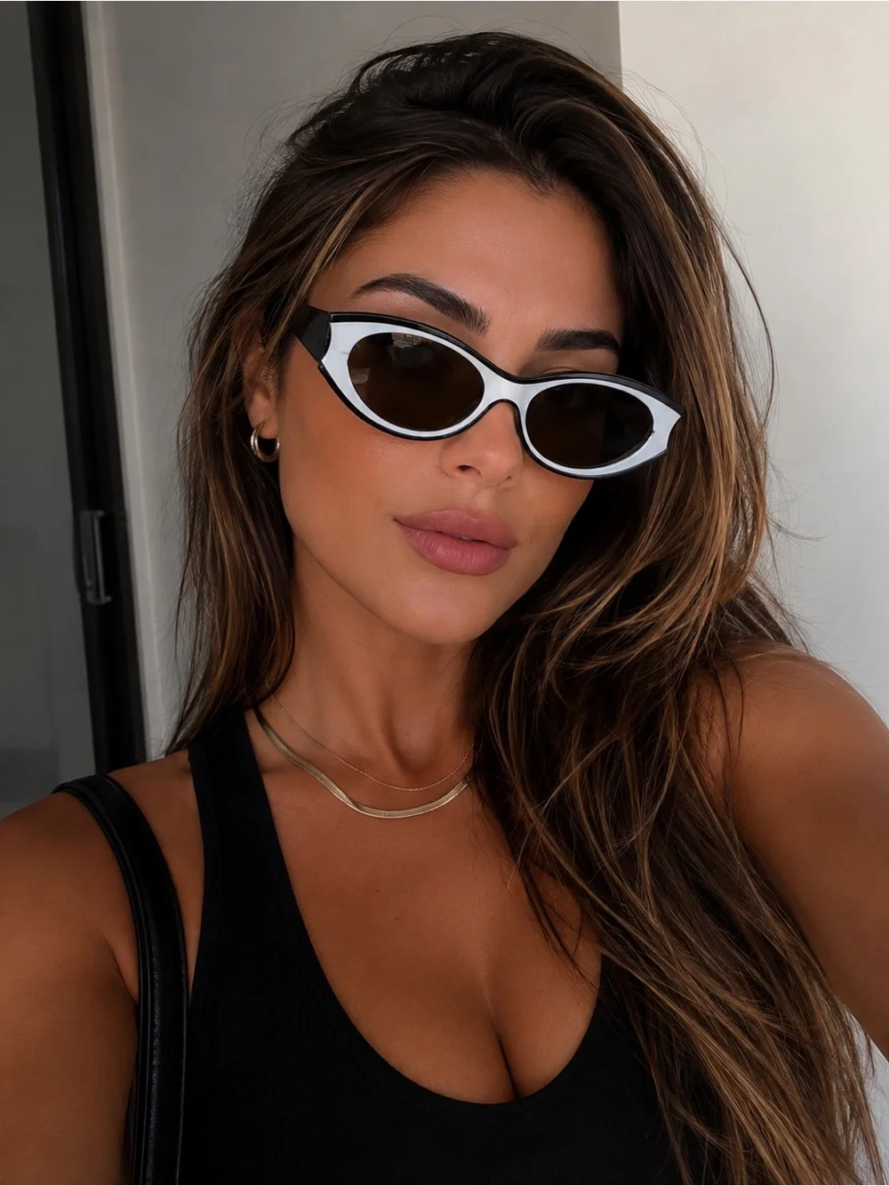 White Cat-Eye Sunglasses - Women's Fashion Shades